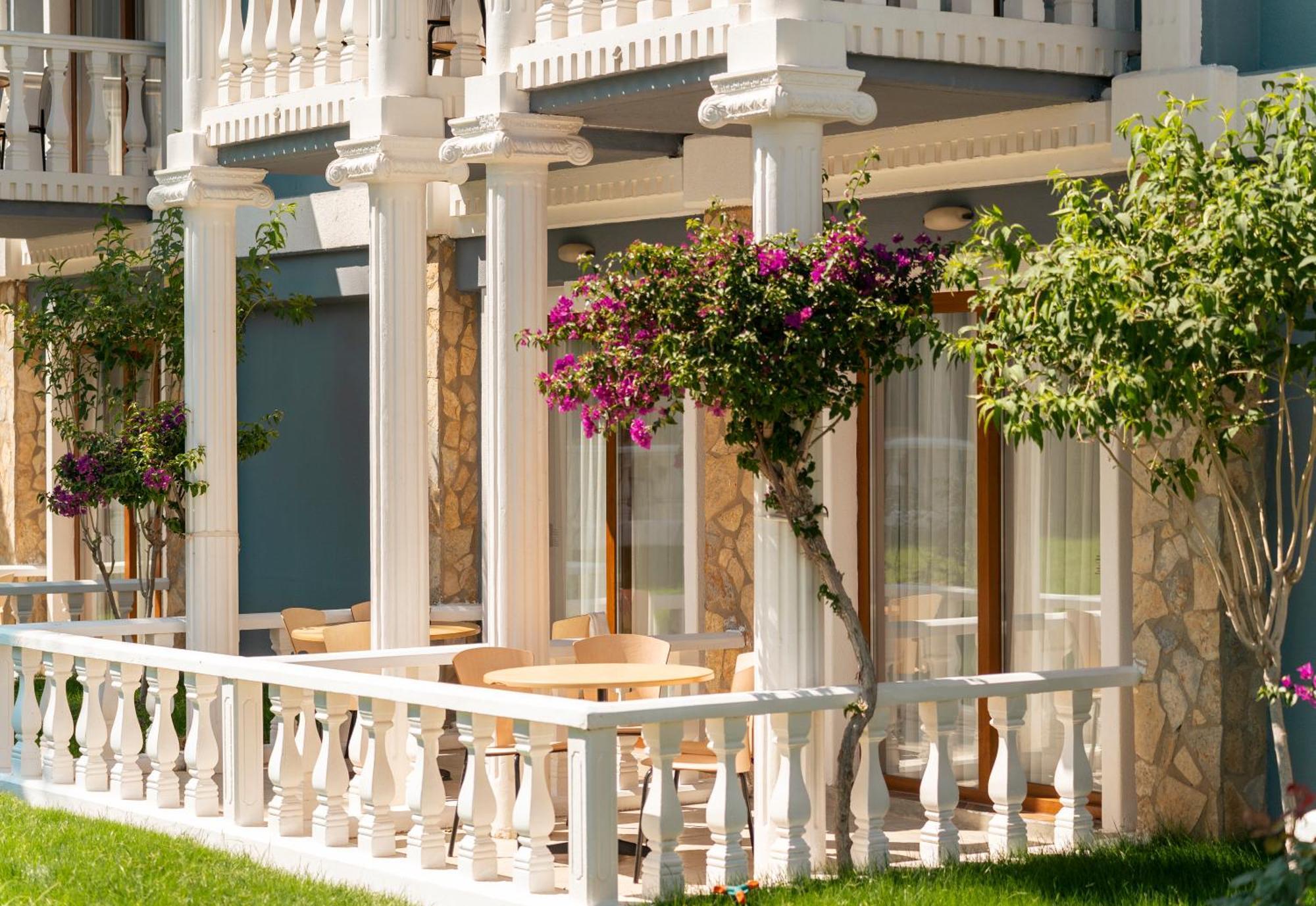 Lucas Didim Resort Yenihisar エクステリア 写真
